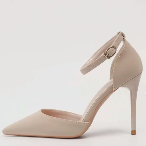 Beige Pointed Toe Ankle Strap Shoes. Size 36 (EU), 6. NWOT. Excellent Condition - Picture 1 of 7